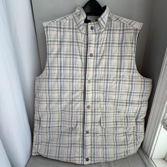 Tommy Bahama Rockland Coast Reversible Quilted Vest – XL Sand & Navy - Picture 9 of 13